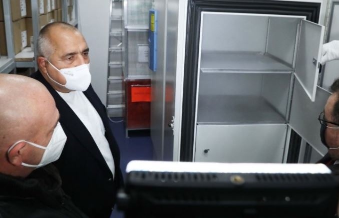 Борисов провери готовността на България да посрещне първата доставка на ваксина срещу COVID-19